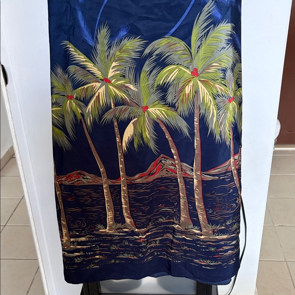 Navy Palm Tree Print Maxi Dress - Picture 4 of 8